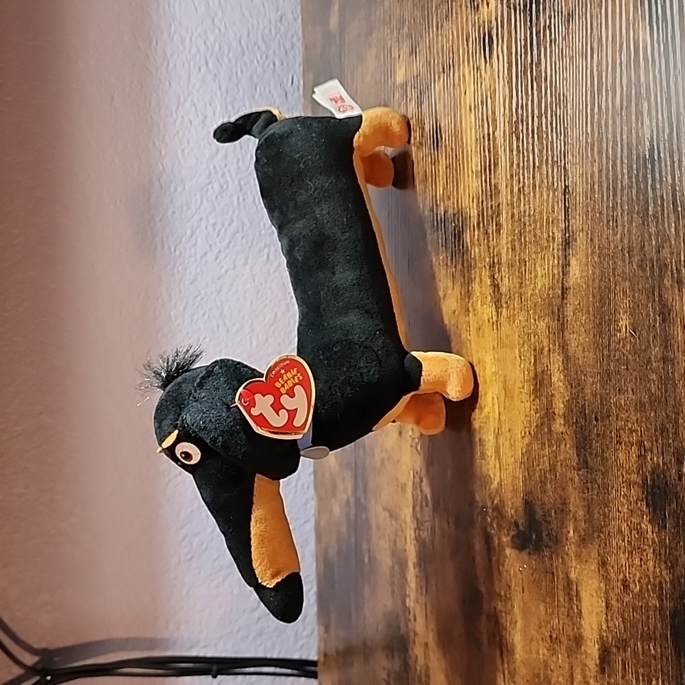 TY Beanie Babies The Secret Life of Pets Buddy Dog.
